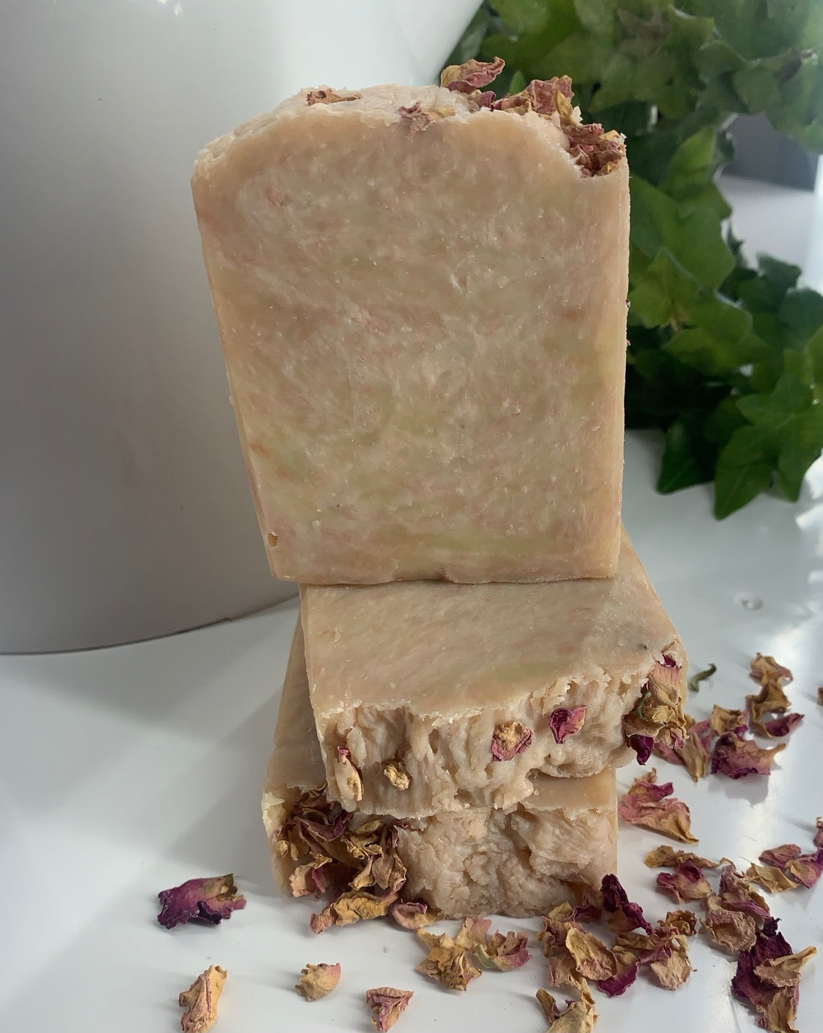 Rosy Cheeks Facial Cleansing Bar image 0